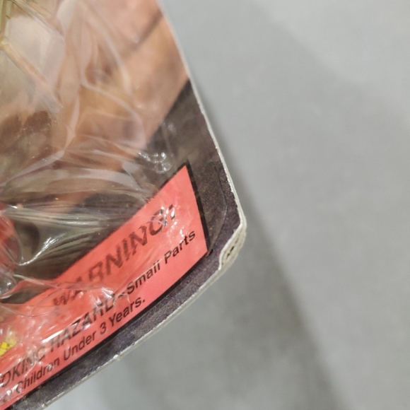 Figures Toy Company Legends of Professional Wrestling series 9 Greg Valentine - Picture 6 of 7